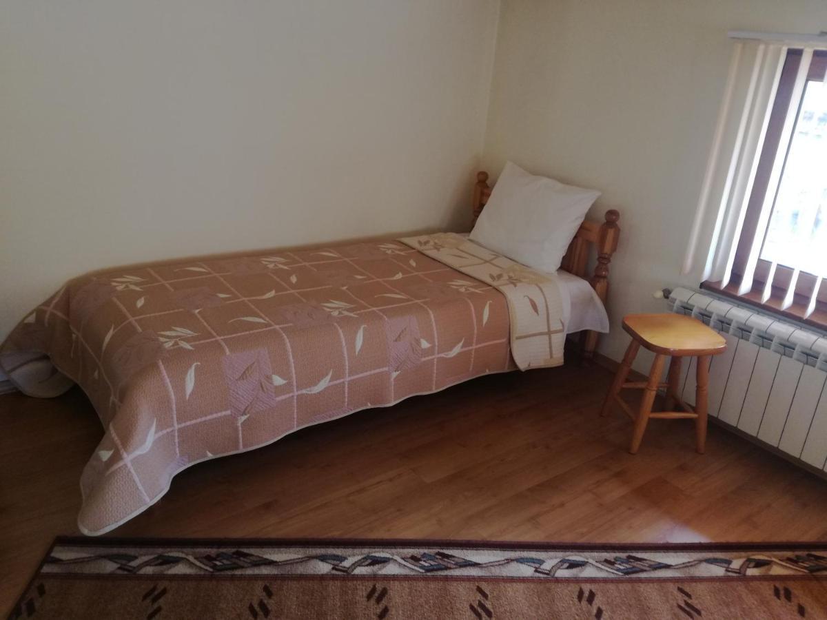Guest House Benita เดวิน ภายนอก รูปภาพ