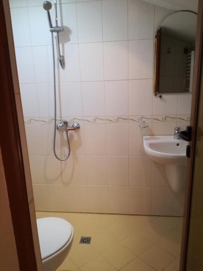 Guest House Benita เดวิน ภายนอก รูปภาพ