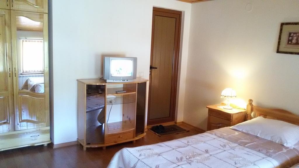 Guest House Benita เดวิน ภายนอก รูปภาพ